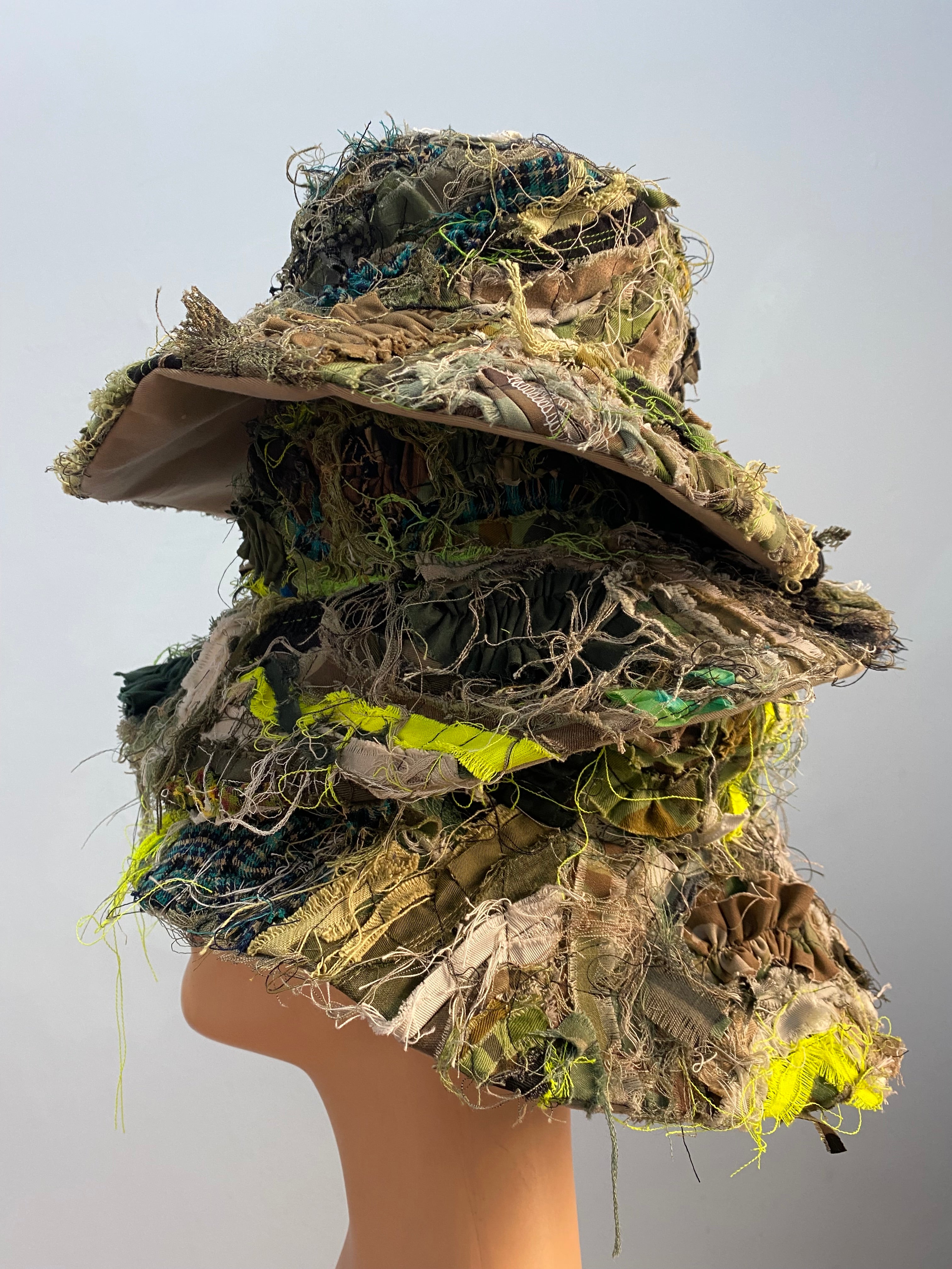 EXCESS GARDEN HAT